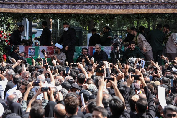 مراسم تشییع پیکرهای شهدای خدمت