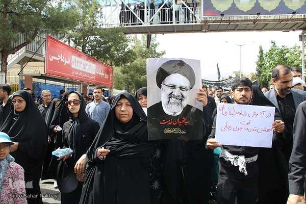 تشیع شهید آیت الله رئیسی و دو تن از همراهان در بیرجند