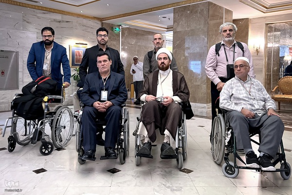 ورود کاروان جانبازان به مدینه النبی