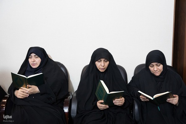 دعای کمیل زائران ایرانی در مکه مکرمه