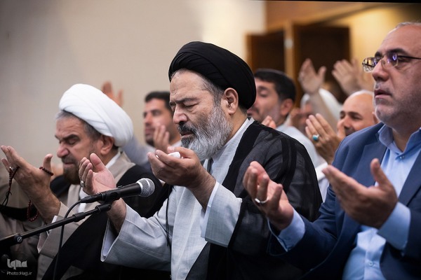 دعای کمیل زائران ایرانی در مکه مکرمه