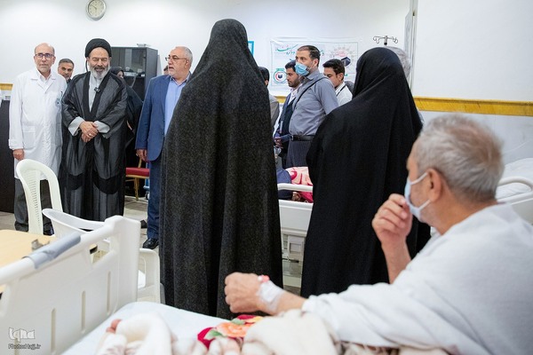 بازدید سرپرست حجاج ایرانی از بیمارستان مکه مکرمه