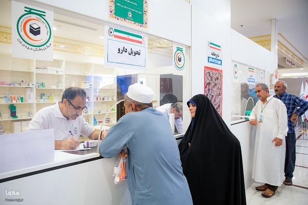 بازدید سرپرست حجاج ایرانی از بیمارستان مکه مکرمه