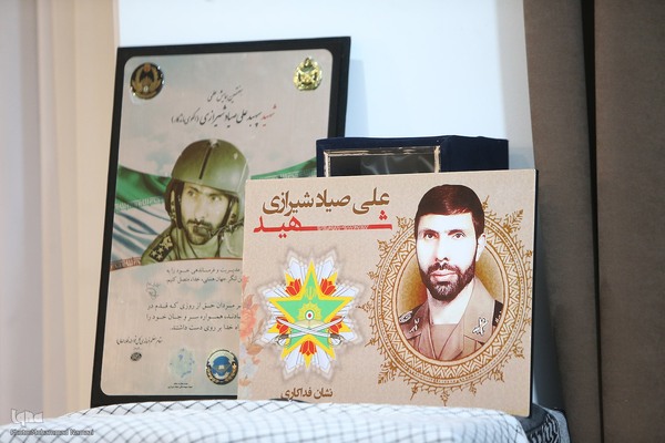 دیدار جمعی از فرزندان شهدا با خانواده شهید صیاد شیرازی