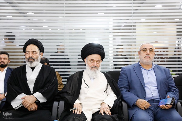 دیدار با نمایندگان مراجع تقلید درمکه