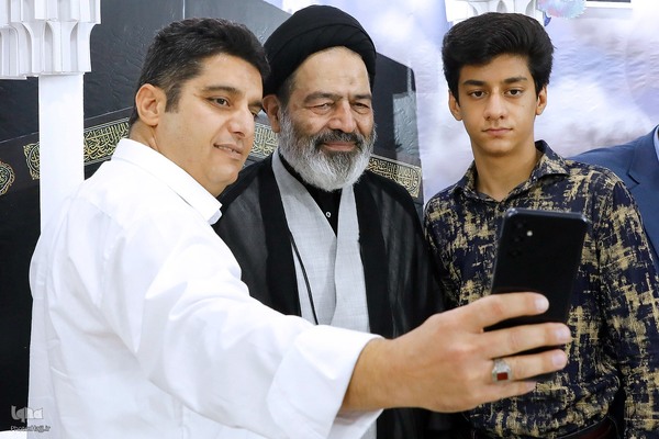 دیدار صمیمی با نوجوانان و جوانان حج گزار