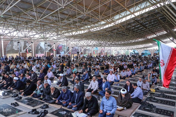 مراسم پرفیض دعای عرفه در تبریز