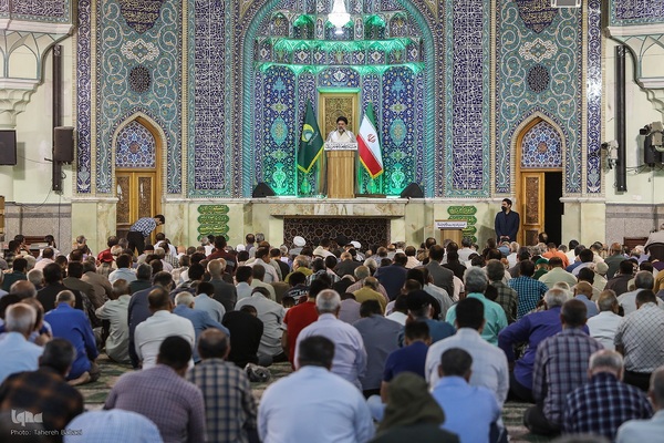 نماز عید قربان در حرم حضرت عبدالعظيم(ع)