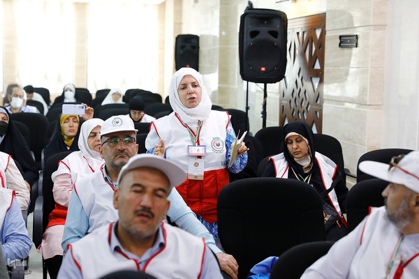 دیدار با پزشکان و کادر درمان داوطلب در حج 1403