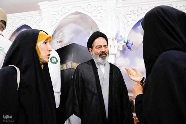 دیدار با پزشکان و کادر درمان داوطلب در حج 1403
