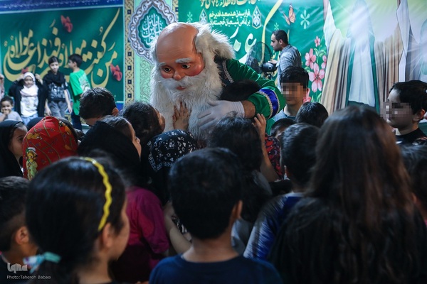 «ضیافت غدیر با حضورایتام و فرزندان محسنین تحت حمایت کمیته امداد استان تهران»