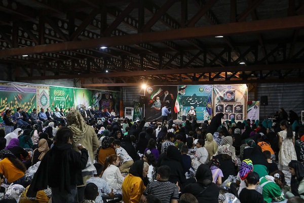 «ضیافت غدیر با حضورایتام و فرزندان محسنین تحت حمایت کمیته امداد استان تهران»