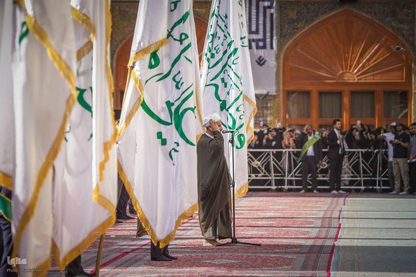 تجدید بیعت خادمان حرم مطهر امام علی در عید غدیر خم