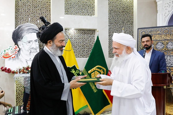 همایش علمی زائران اهل سنت