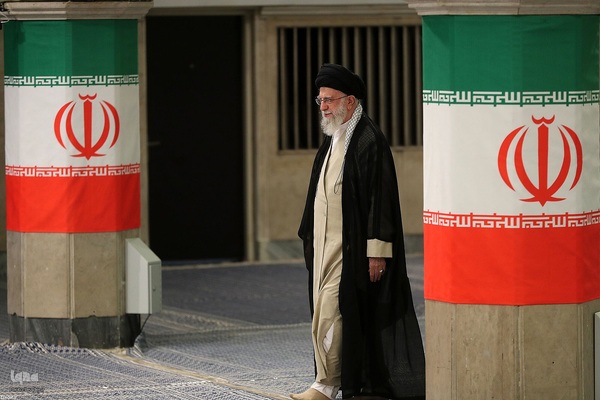 حضور رهبر معظم انقلاب در پای صندوق رأی انتخابات ریاست جمهوری