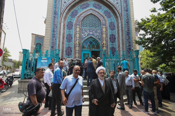 انتخابات چهاردهمین دوره ریاست جمهوری در حسینیه ارشاد