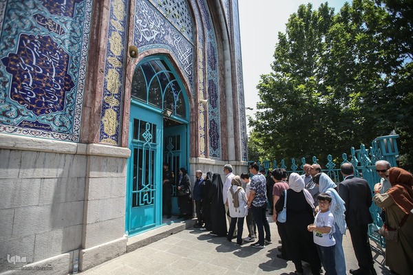 انتخابات چهاردهمین دوره ریاست جمهوری در حسینیه ارشاد