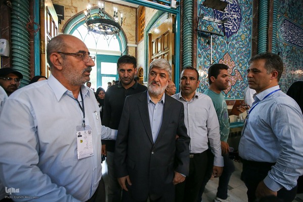 انتخابات چهاردهمین دوره ریاست جمهوری در حسینیه ارشاد