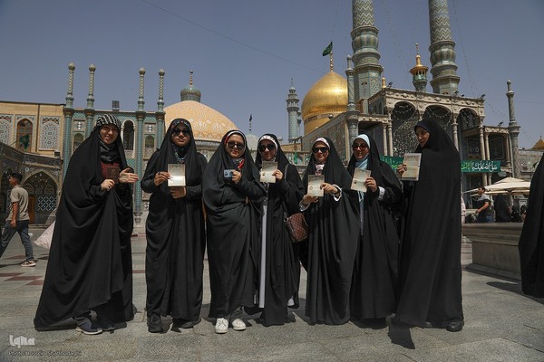 انتخابات ریاست جمهوری در حرم حضرت معصومه (س) قم