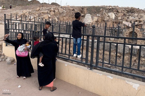 زیارت دوره زائران در مدینه منوره