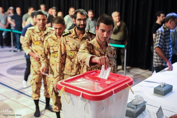 مرحله دوم چهاردهمین دوره انتخابات ریاست جمهوری در امام زاده صالح(ع)