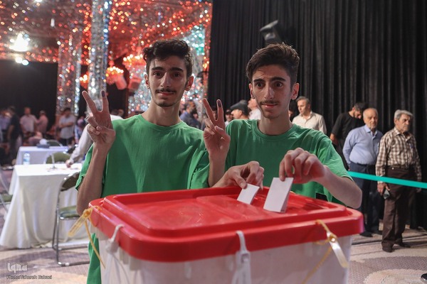 مرحله دوم چهاردهمین دوره انتخابات ریاست جمهوری در امام زاده صالح(ع)