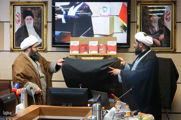 نشست خبری تشریح برنامه‌های محرم و تابستان «نهضت ملی زندگی با آیه‌ها»