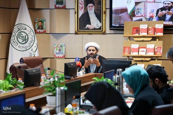 نشست خبری تشریح برنامه‌های محرم و تابستان «نهضت ملی زندگی با آیه‌ها»