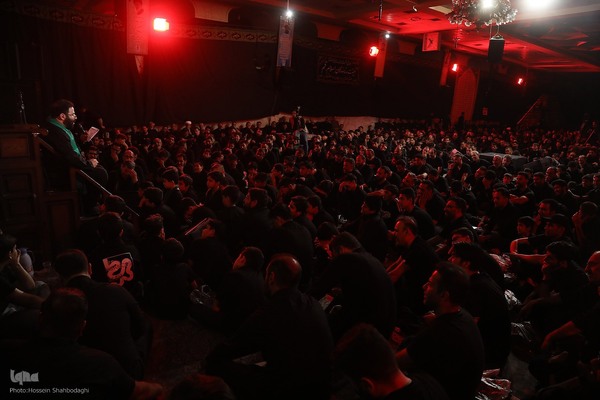 شب دوم ماه محرم در هیئت رزمندگان قم