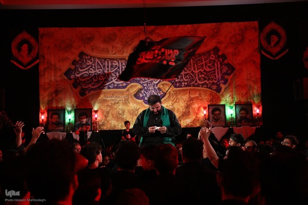 شب دوم ماه محرم در هیئت رزمندگان قم
