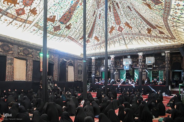 عزاداری چهارمین روزمحرم در تکیه سادات اخوی