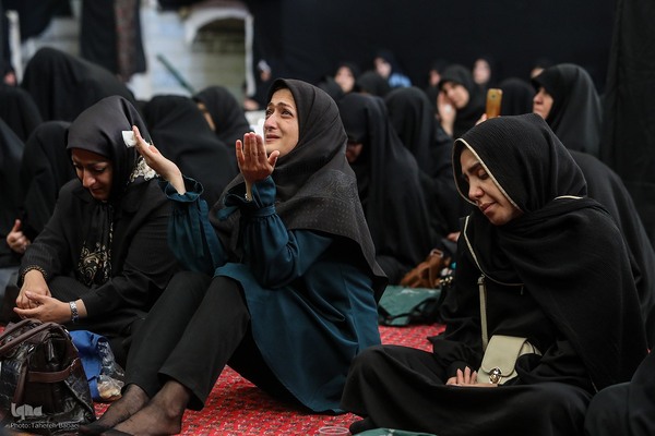 عزاداری چهارمین روزمحرم در تکیه سادات اخوی