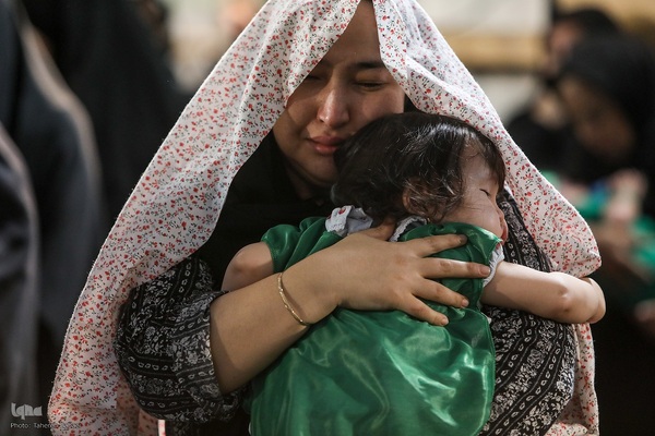 مراسم شیرخوارگان حسینی در حرم عبدالعظیم حسنی