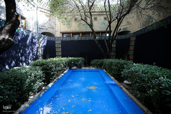 آیین عزاداری در خانه تاریخی ملک