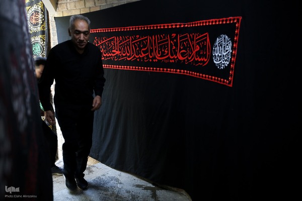 آیین عزاداری در خانه تاریخی ملک