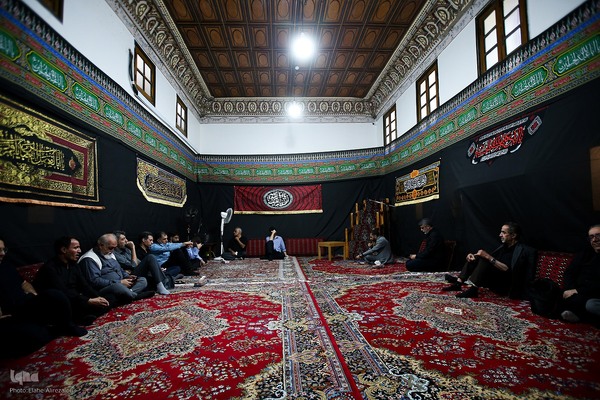 آیین عزاداری در خانه تاریخی ملک