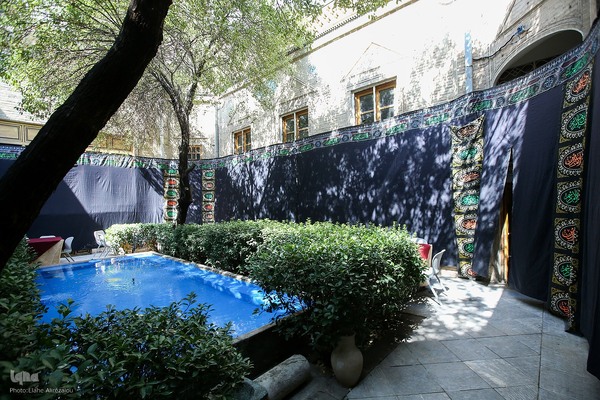 آیین عزاداری در خانه تاریخی ملک