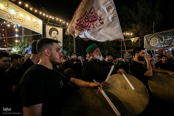 آئین مشعل گردانی عزاداران حسینی در دولت آباد تهران