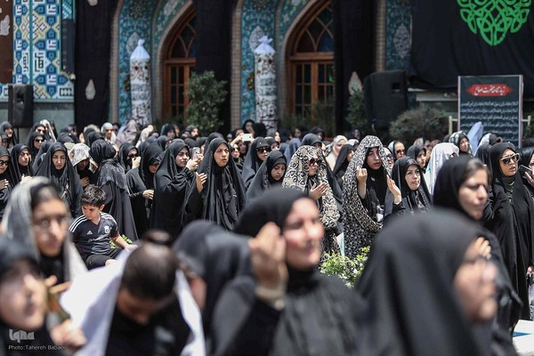 مراسم تاسوعای حسینی در امام زاده صالح(ع) تجریش