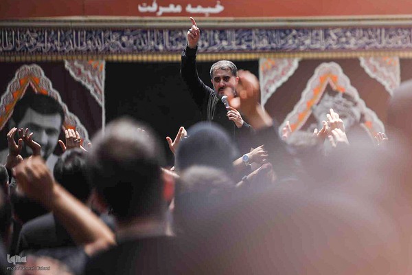 مراسم تاسوعای حسینی در امام زاده صالح(ع) تجریش