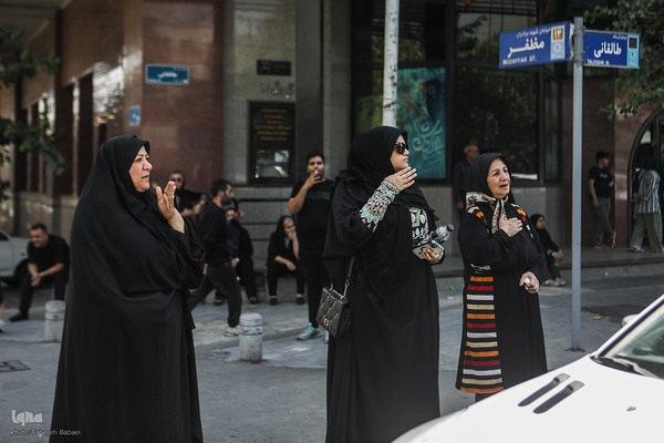 عزاداری ظهر عاشورای حسینی در تهران
