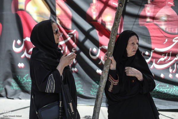 عزاداری ظهر عاشورای حسینی در تهران