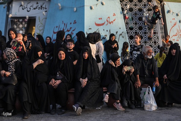 آئین خیمه سوزان در میدان امام حسین (ع)