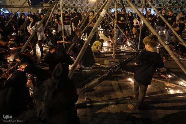 شام غریبان اباعبدالله الحسین در میدان امام حسین(ع)