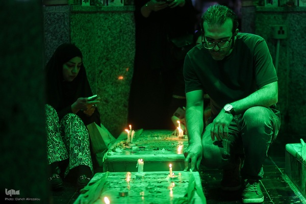 شام غریبان حسینی در محله باغ فیض