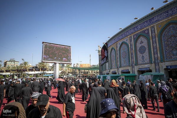حال و هوای کربلای معلی در روز عاشورا