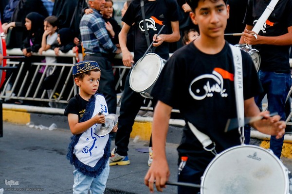 دسته نمادین کاروان اسرای کربلا در قم