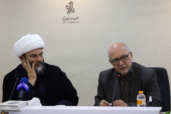 نشست هم‌اندیشی برنامه‌های قرآنی ماه صفر و پیاده‌روی اربعین