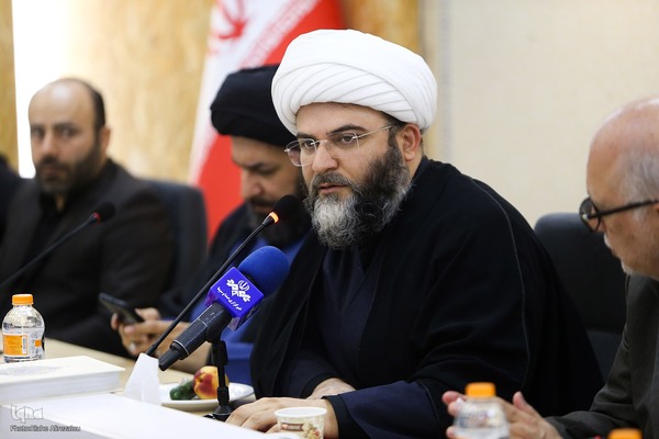 نشست هم‌اندیشی برنامه‌های قرآنی ماه صفر و پیاده‌روی اربعین