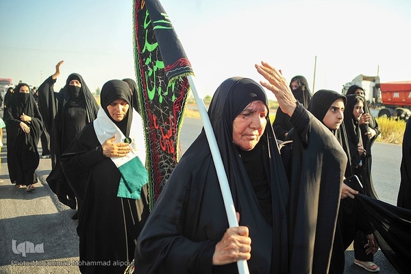 حرکت زائران اربعین از الهایی